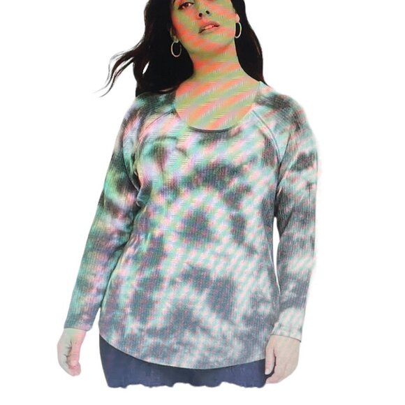 Torrid Tie-Dye Waffle Tunic has Long Tail and Long Raglan Sleeves Grey and White - Picture 1 of 8